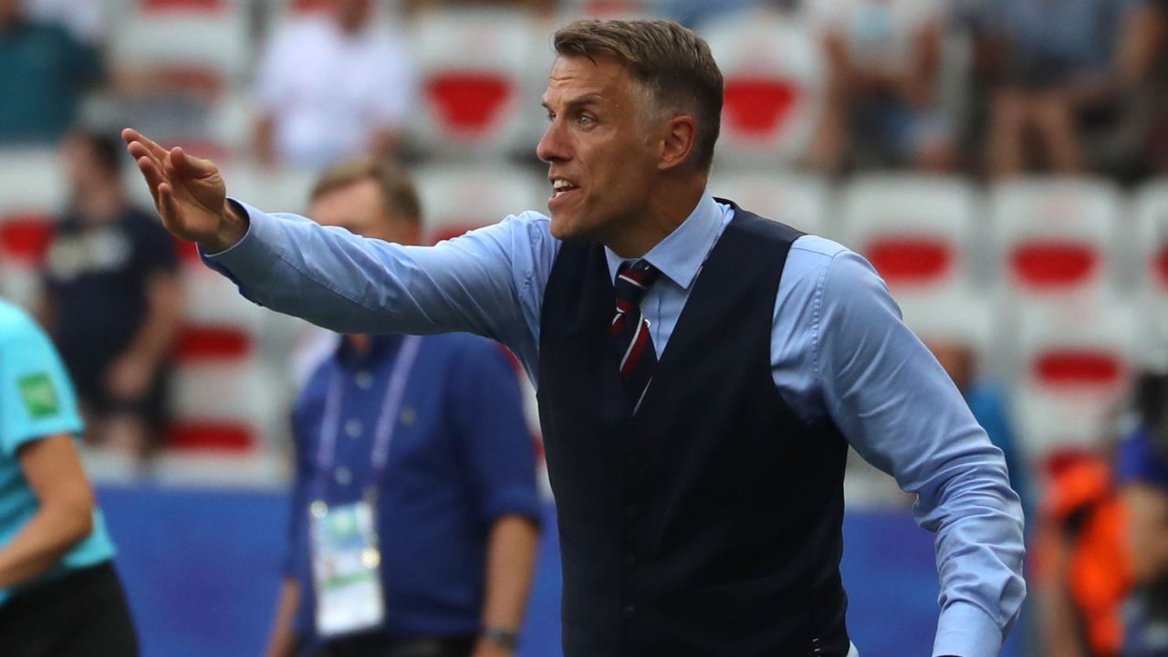 England's coach Neville gestures during the France 2019 Women's World Cup third place game.
