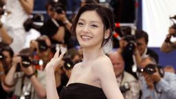 Taiwanese actor Barbie Hsu, one of the most prominent stars in the Chinese-speaking world, has died of a flu-related illness at age 48.