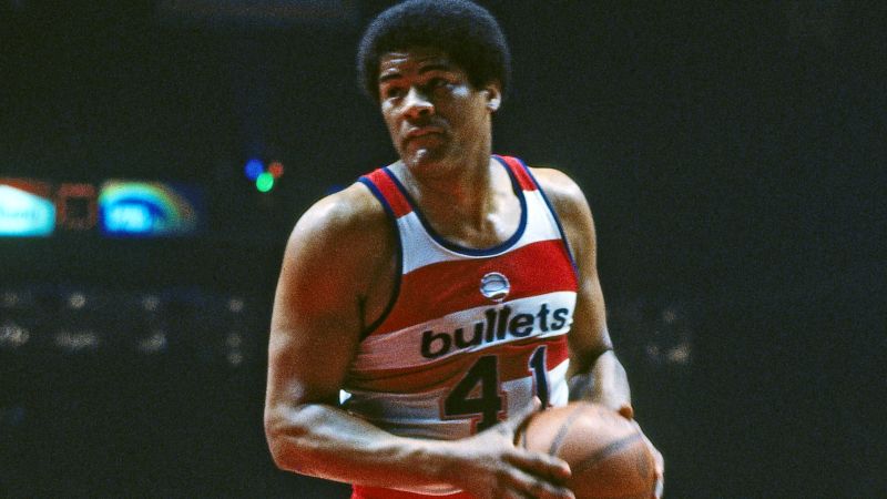 In this undated file photo, Washington Bullets (now Washington Wizards)  center Wes Unseld (41) in game action against the Philadelphia 76ers at the  Capital Centre in Landover, Maryland. Unseld passed away on