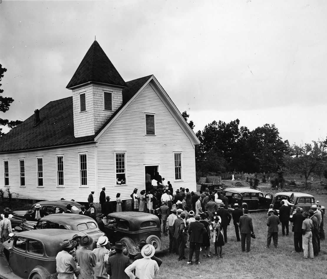 A Monroe, Georgia, church hosts the 1946 funerals of George Dorsey and Dorothy Malcom.