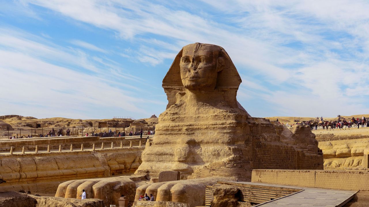 International flights to Egypt began to recommence during June and July.