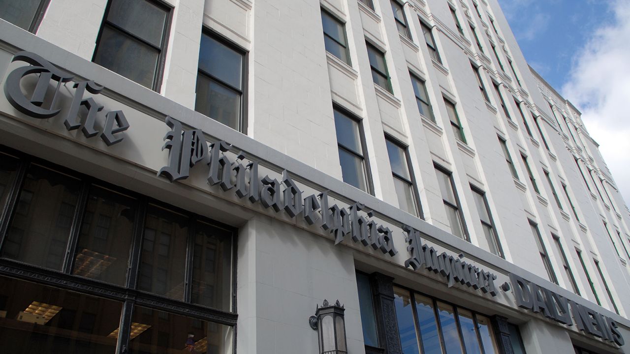 The top editor of the Philadelphia Inquirer has stepped down.