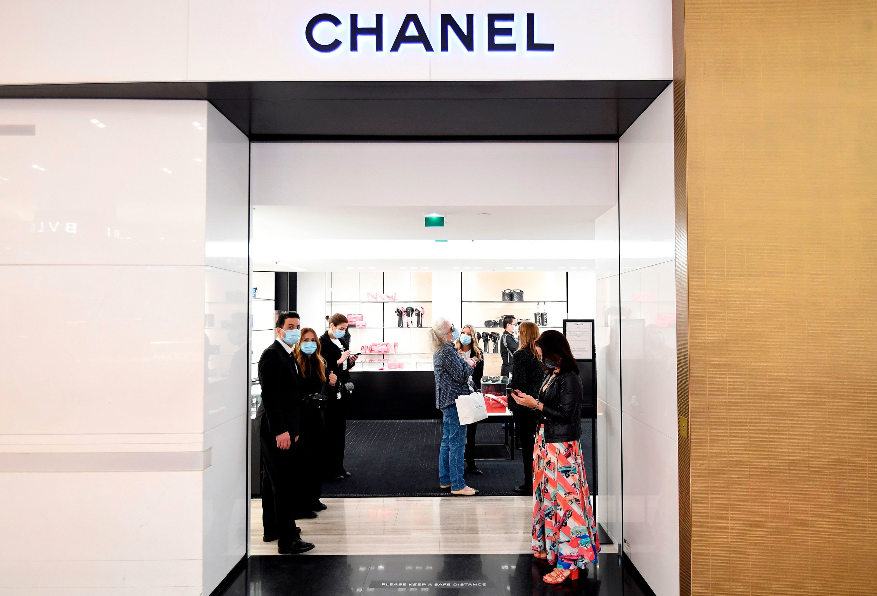 China continues to fuel spring luxury rebound