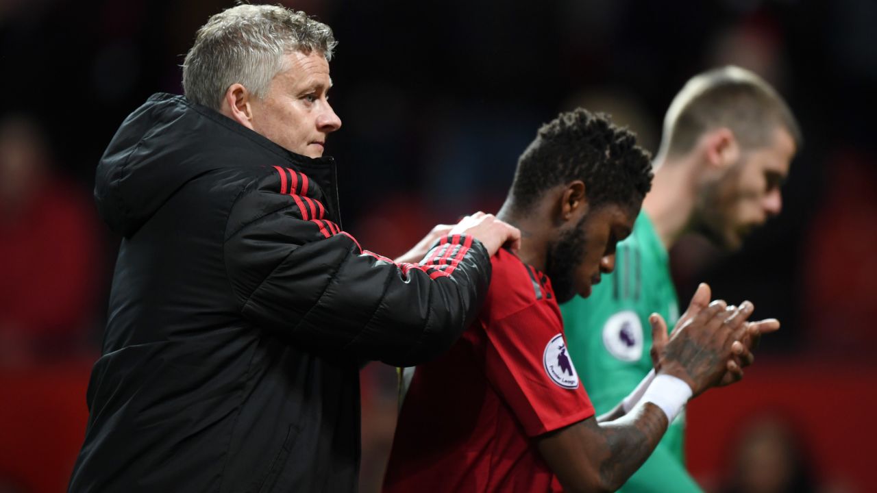 Solskjaer consults Fred after the Premier League match against Manchester City.