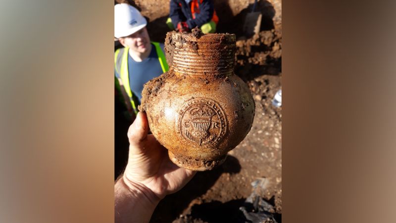 Archaeologists Think They’ve Found London’s Oldest Theater | CNN