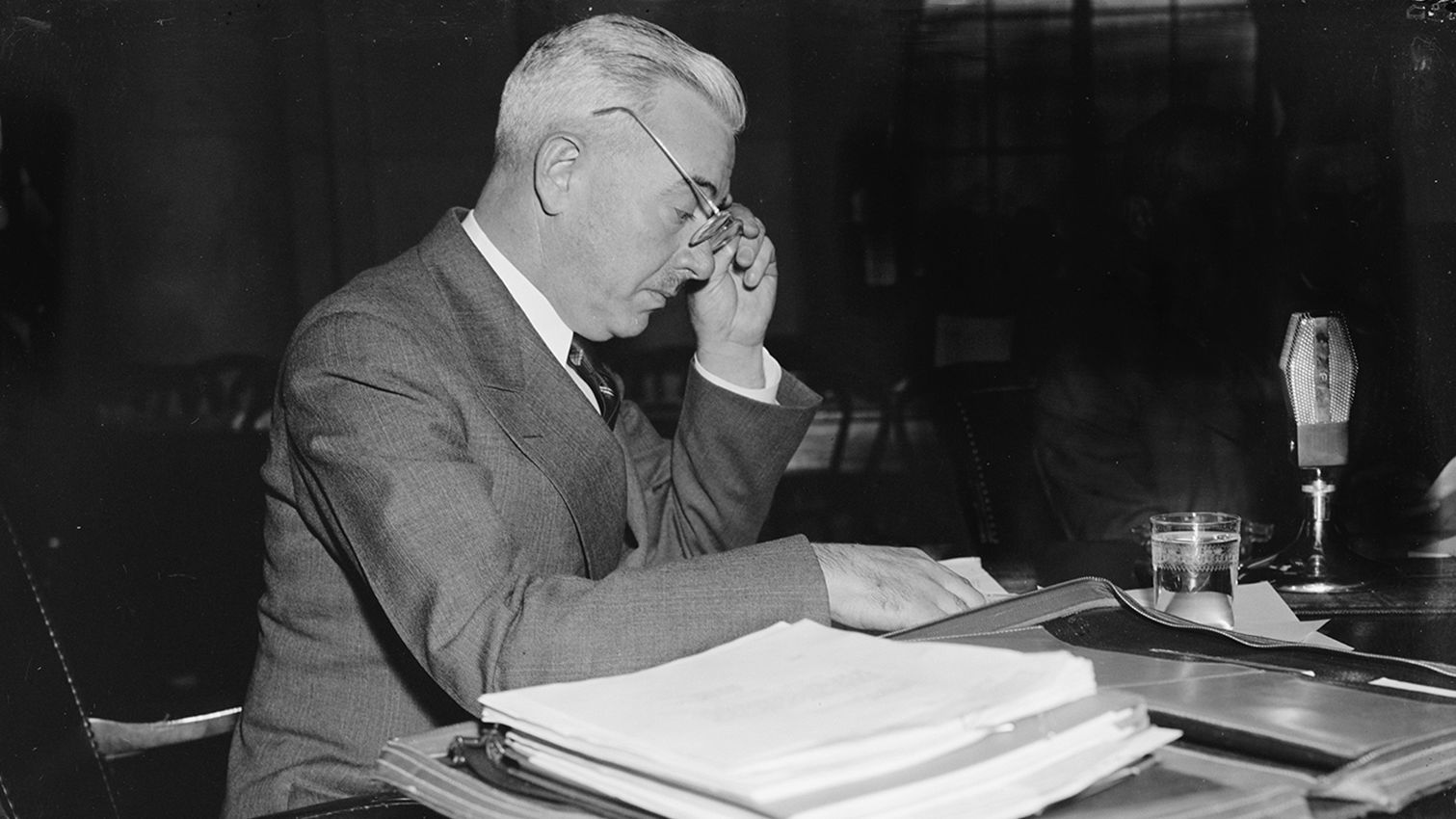 US Surgeon General Thomas Parran testifies before Congress in 1938. 