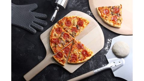 New Star Foodservice Wooden Pizza Peel 