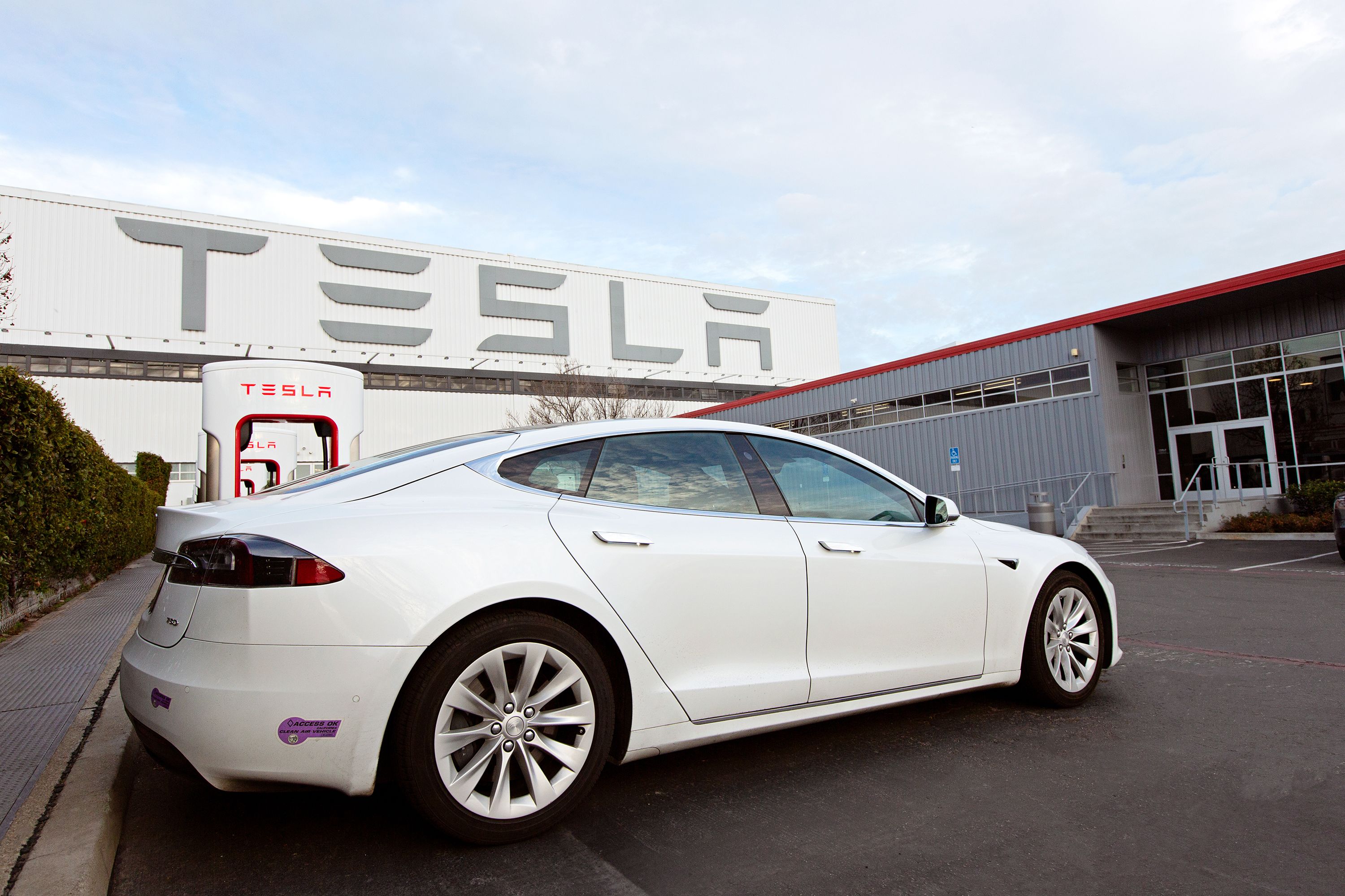 En images : Tesla Model 3 Autonomie Standard Plus - Challenges