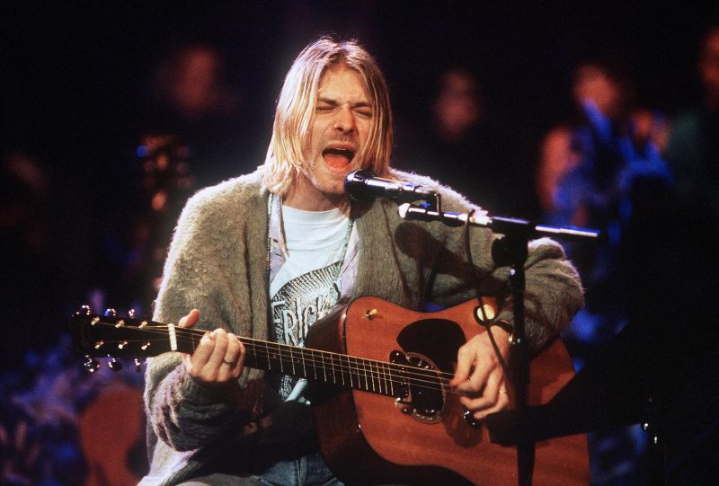 Kurt Cobain s MTV Unplugged guitar sells for record 6M CNN