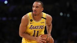 LOS ANGELES, CALIFORNIA - FEBRUARY 25: Avery Bradley #11 of the Los Angeles Lakers looks to pass the ball in a game against the New Orleans Pelicans during the second half at Staples Center on February 25, 2020 in Los Angeles, California. NOTE TO USER: User expressly acknowledges and agrees that, by downloading and or using this Photograph, user is consenting to the terms and conditions of the Getty Images License Agreement. 