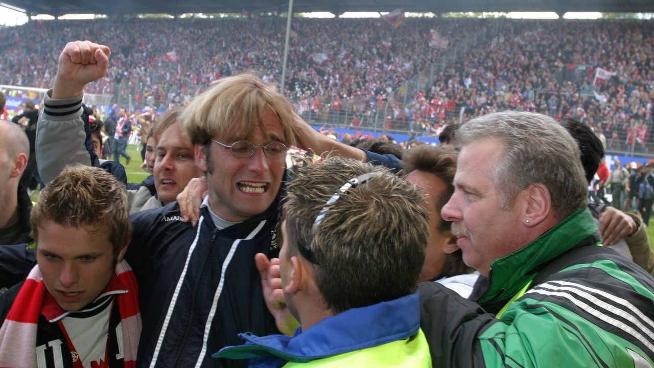 Klopp celebrates promotion as Mainz manager.