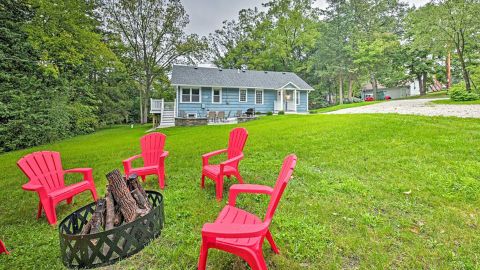 Updated Cottage in Twin Lakes, Wisconsin