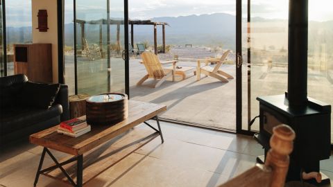 Modern Solar Home South of Marfa, Texas