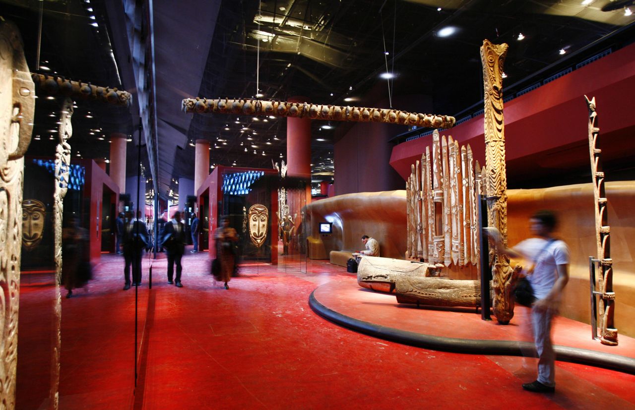 The Quai Branly Museum in Paris holds the largest collection of African heritage artifacts in France. A government report has recommended these be made subject to restitution.