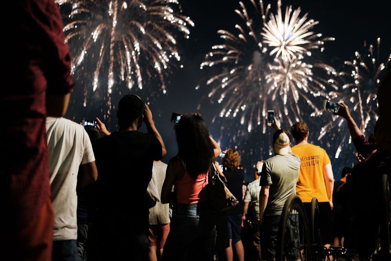 Where+and+how+to+watch+NYC%26%238217%3Bs+fireworks+on+July+4%2C+2024