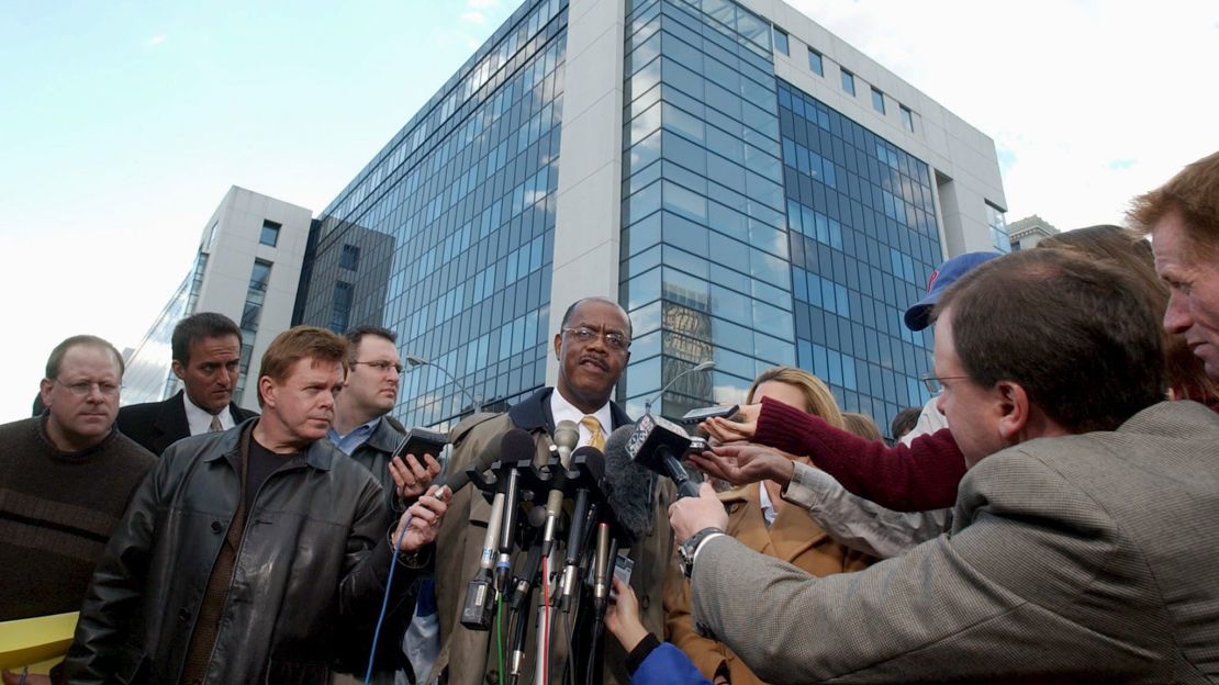 Fulton County District Attorney Paul Howard takes questions about the investigation into a shooting at the Fulton County Courthouse in March 2005.