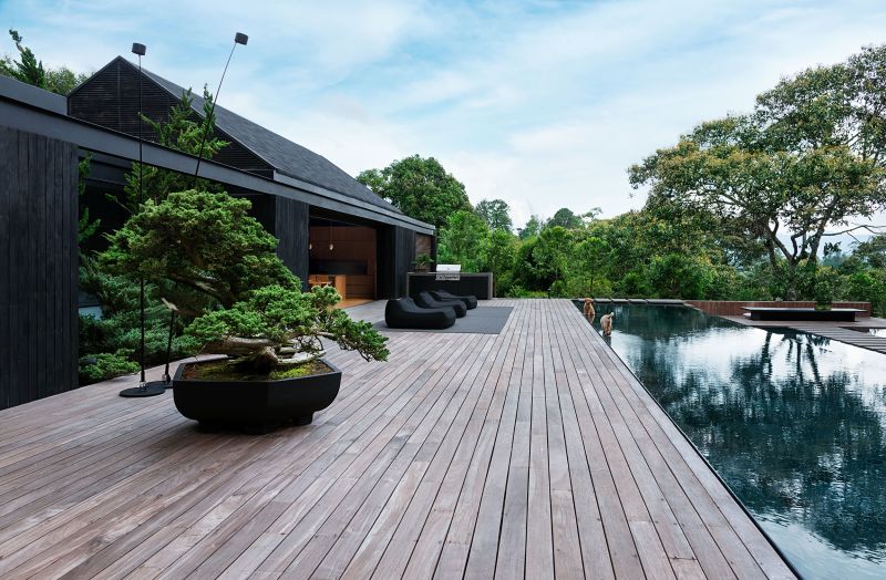 Inside J Balvin's luxury homes in Colombia | CNN