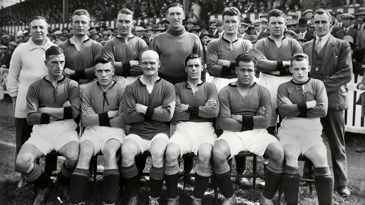 The Plymouth Argyle squad pose for a photo during the 1927-8 season. Leslie is second from the right on the front row.
