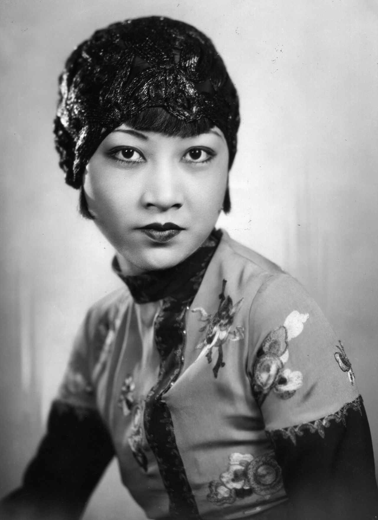 Silent film actress Anna May Wong was known for her taste in headscarves.