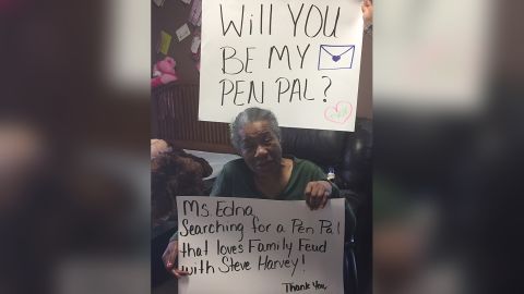 Edna is looking for a pen pal to chat about her favorite show.