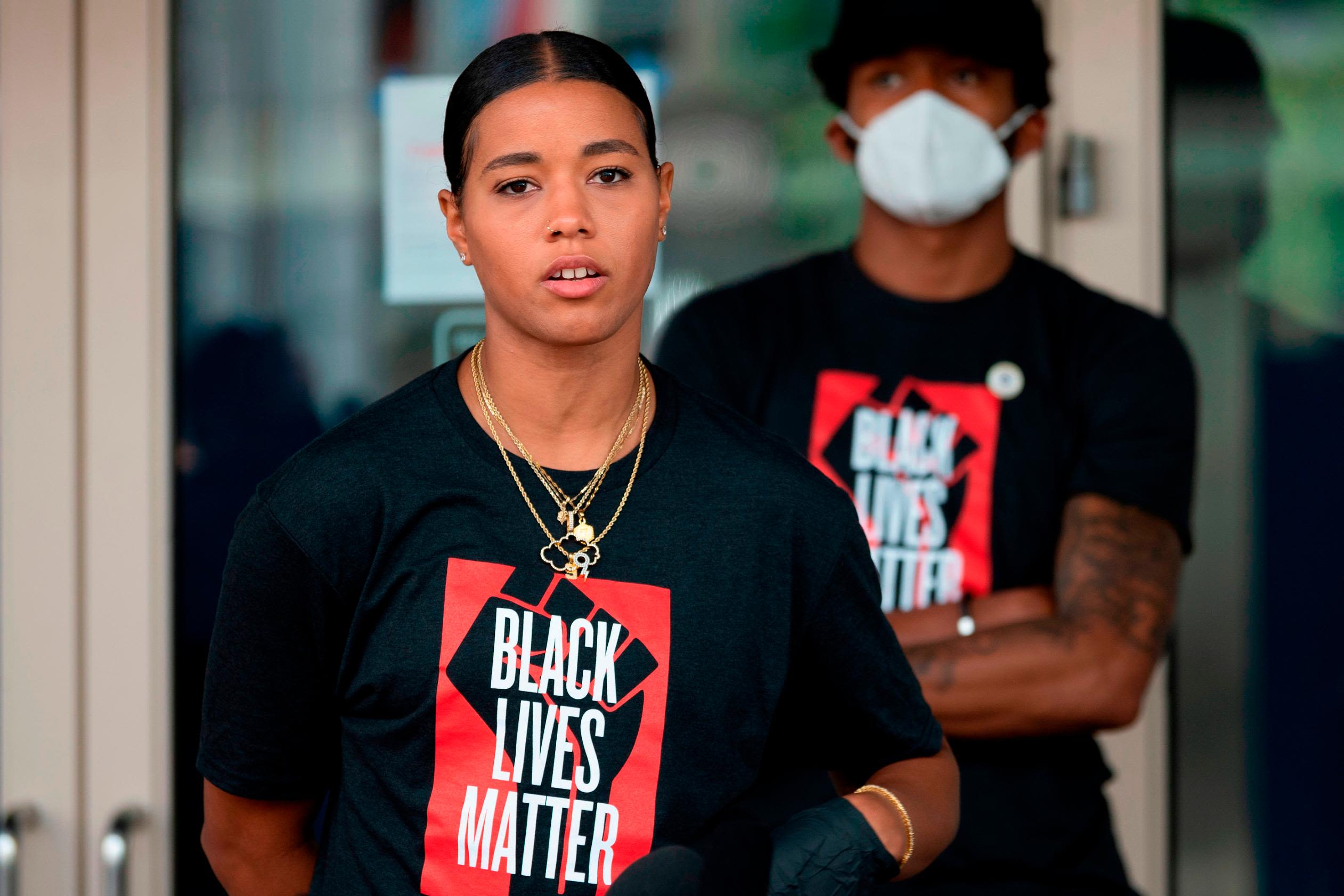 Atlanta Dream: WNBA team supports Black Lives Matter after  -  1BreakingNews.com - video Dailymotion