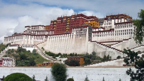 Canever also spent time in Tibet, the remote territory known as the "roof of the world."