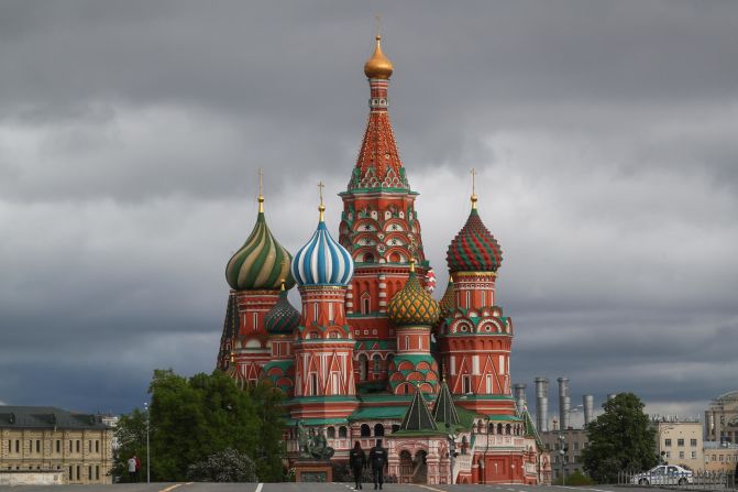 <a href="index.php?page=&url=https%3A%2F%2Fwhc.unesco.org%2Fen%2Flist%2F545%2F" target="_blank" target="_blank">Saint Basil's Cathedral's</a> whimsical, fairy tale-like exterior is probably one of the most famous examples of Byzantine architecture and Orthodox Russian art. While the cathedral, in Moscow's Red Square, was always eye-catching with its red bricks, the iconic bulbous domes didn't gain their striking multi-colored appearance until the 17th century. 