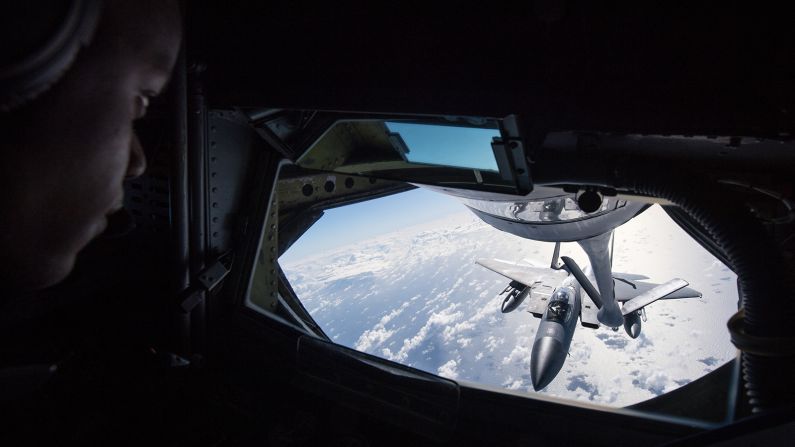 <strong>Fill 'er up: </strong>The boom operator in a USAF KC-135 refuels an F-15 Eagle. 