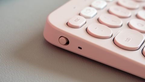 2-underscored logitech k380 review