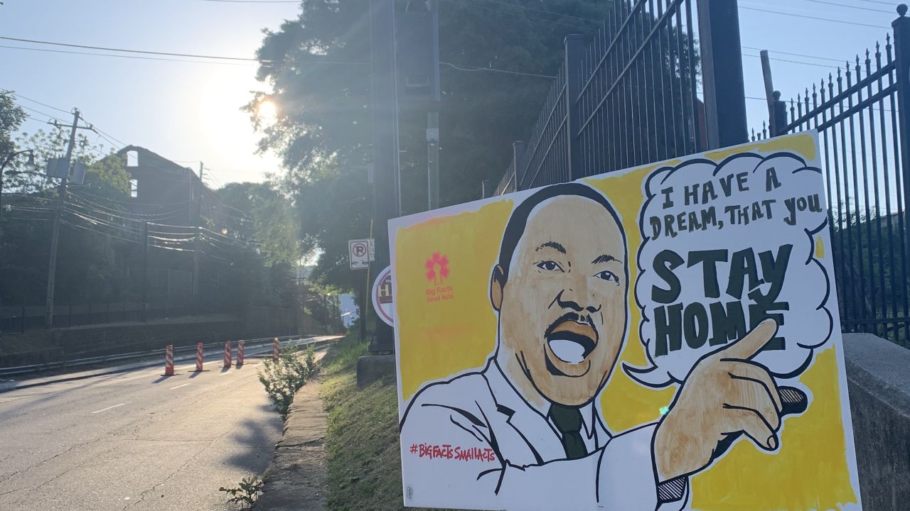 Black mural yard sign 1