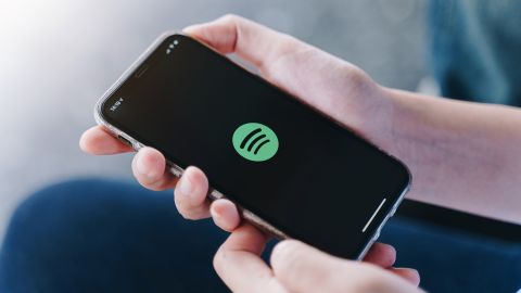 01 Spotify app iphone - stock