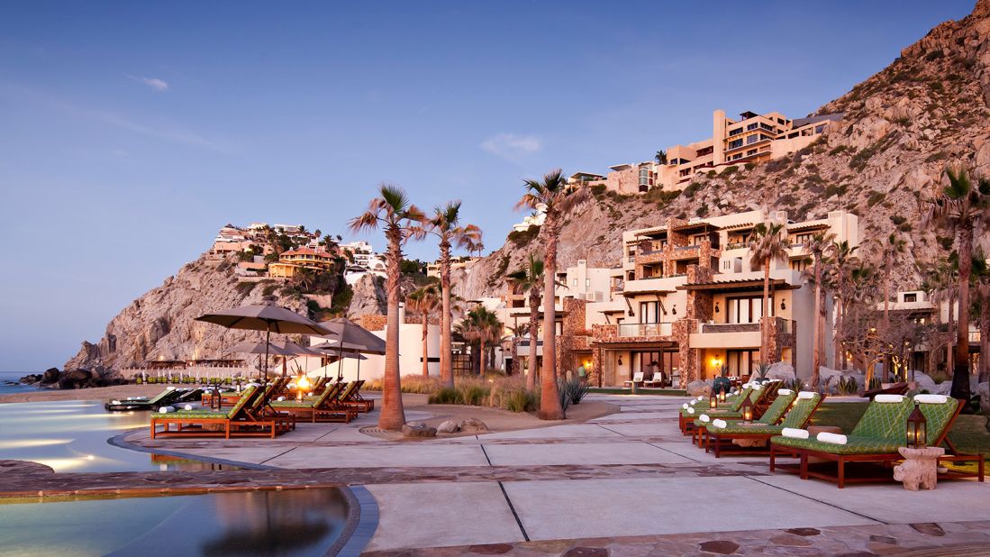 <strong>Waldorf Astoria Los Cabos Pedregal: </strong>The Private Passport to Pedregal includes round-trip private transfers from anywhere in the US to Cabo San Lucas's International Airport, as well as private terminal and customs clearance upon arrival.