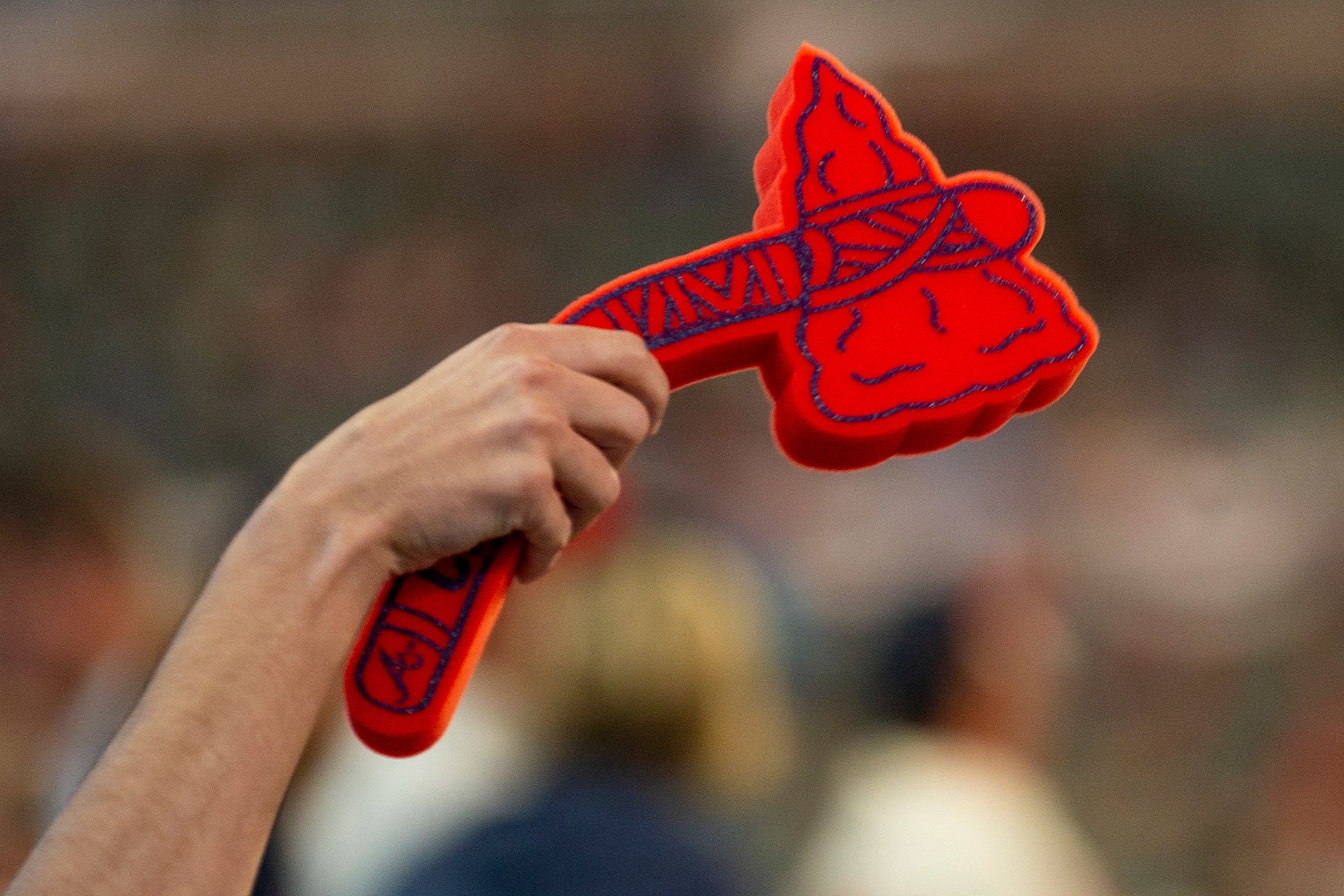 Atlanta Braves keep their name but review 'Tomahawk Chop