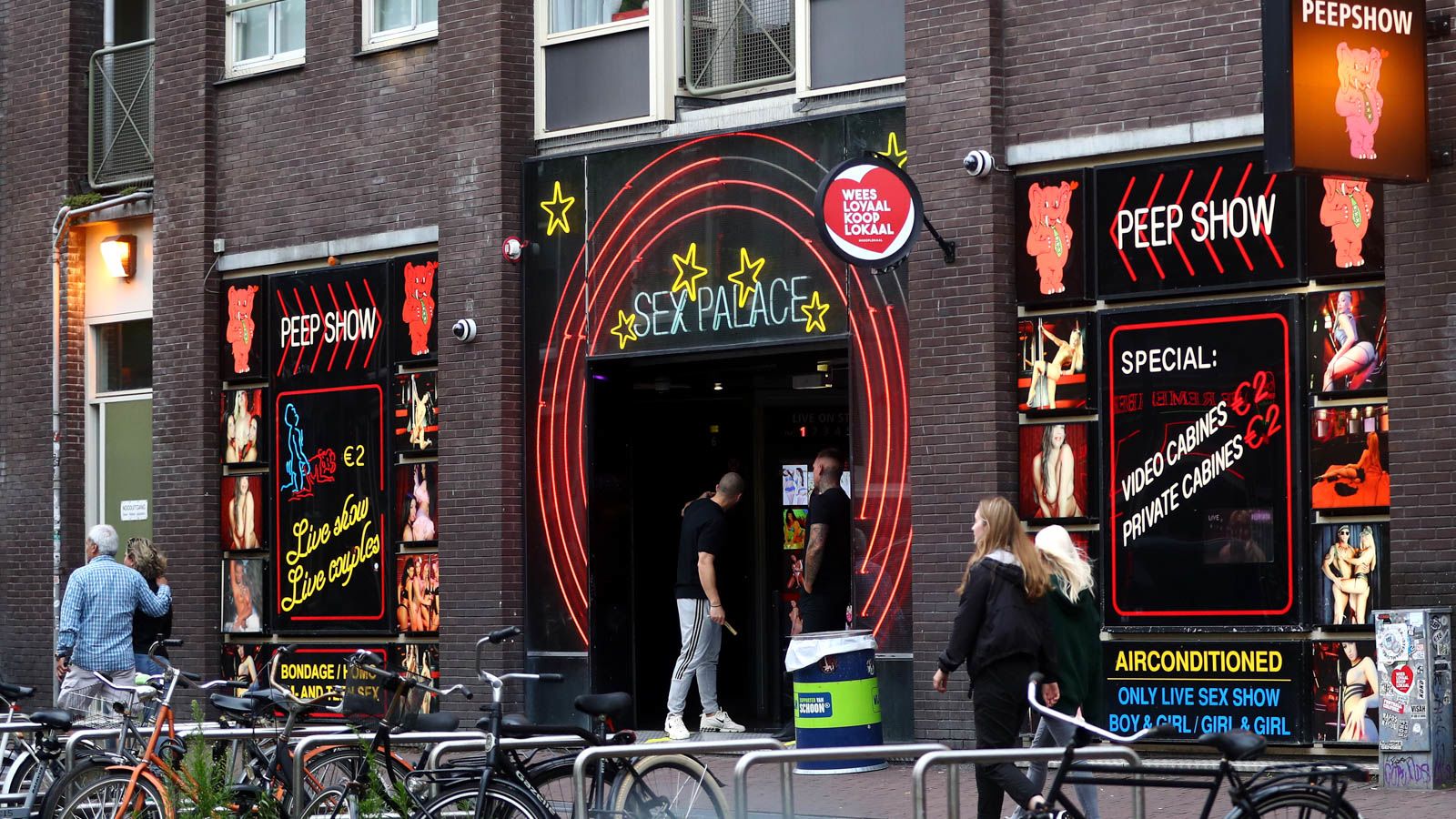 Sleeping With Ghosts Xxx - Amsterdam's 'prostitute hotel' plan to uproot red light district | CNN