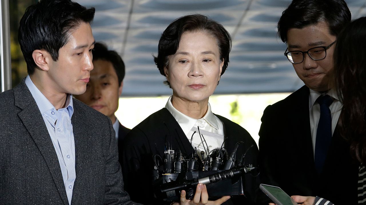 Lee Myung-hee, wife of the late Korean Air President Cho Yang-ho, center, arrives at the Seoul Central District Court in Seoul, May 2, 2019.