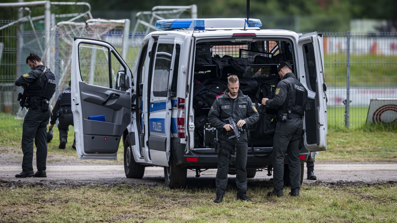  Armed police officers are seen during the ongoing manhunt for fugitive Yves Rausch on July 17 in Oppenau, Germany. 