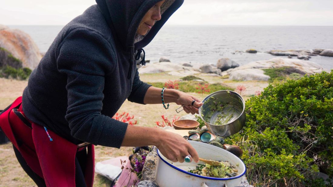 Most workshops are now taking place online, but before the pandemic coastal foraging classes would be hosted on Scarborough Beach, just outside of the Cape Point Nature Reserve in Cape Town.