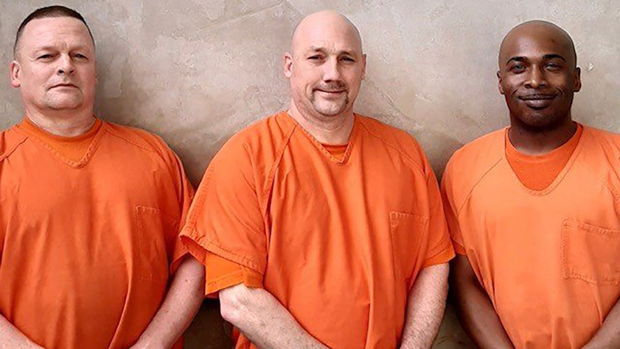3 inmates in are praised for saving a deputy's life CNN