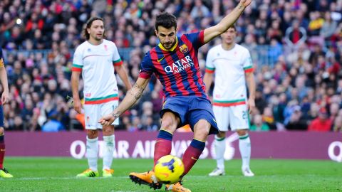 Fabregas from the penalty spot during the La Liga match between FC Barcelona and Granda CF at Camp Nou on November 23, 2013 in Barcelona, Spain. 