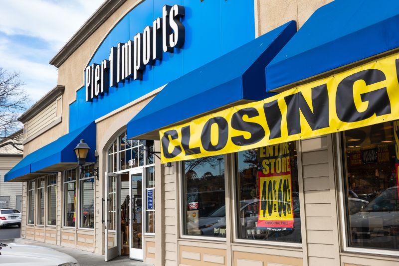 Pier 1 deals imports stock