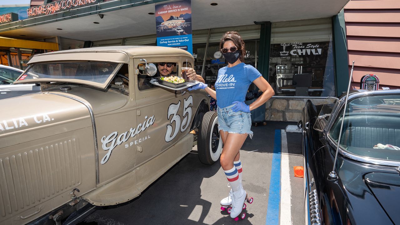 Carhops: 1950s nostalgia is the latest US food trend | CNN