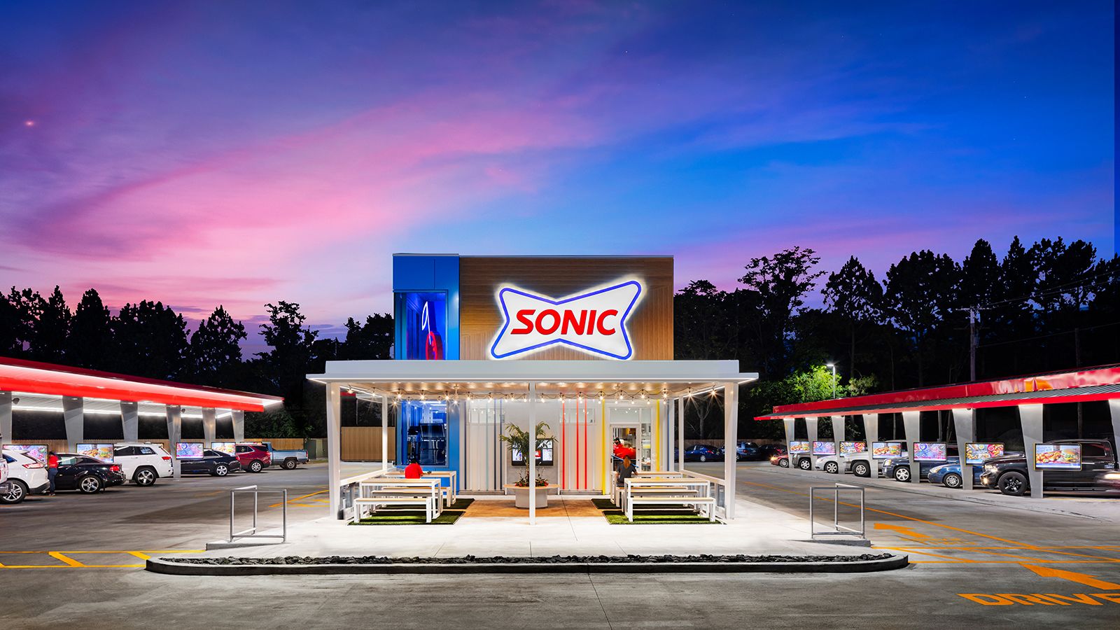 How Much Does A Carhop At Sonic Make The latest US food trend is 1950s nostalgia with the return of carhops