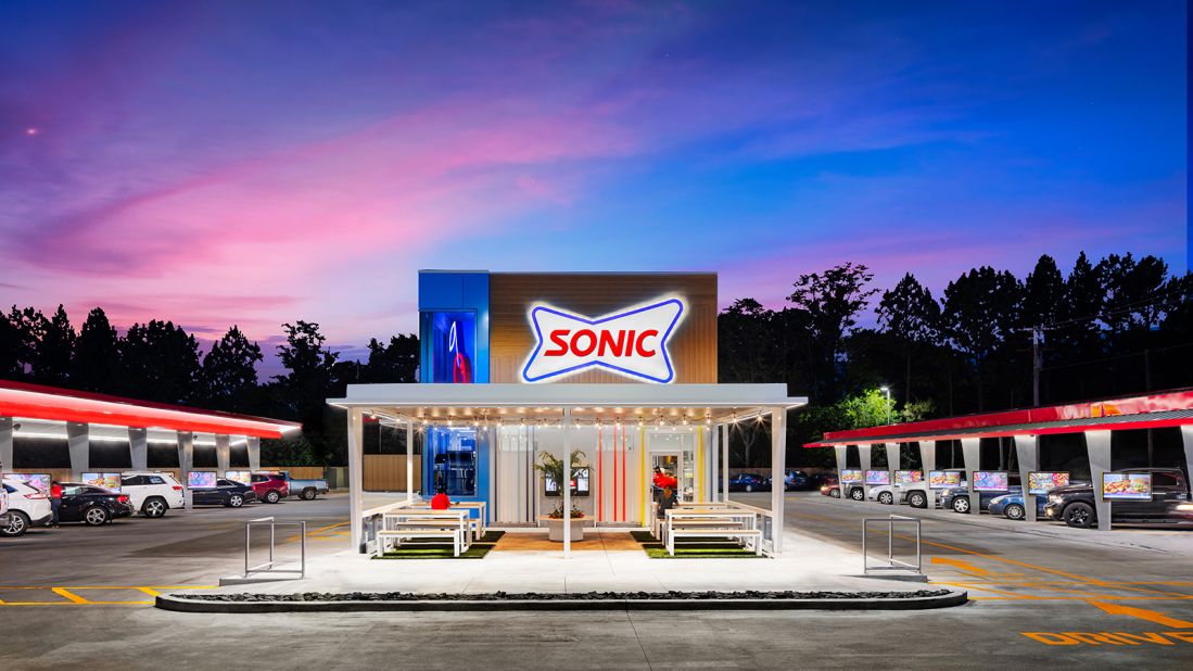 <strong>In or out: </strong>Sonic actually offers limited outdoor seating, but the majority of its dining options are served carside by uniformed servers.