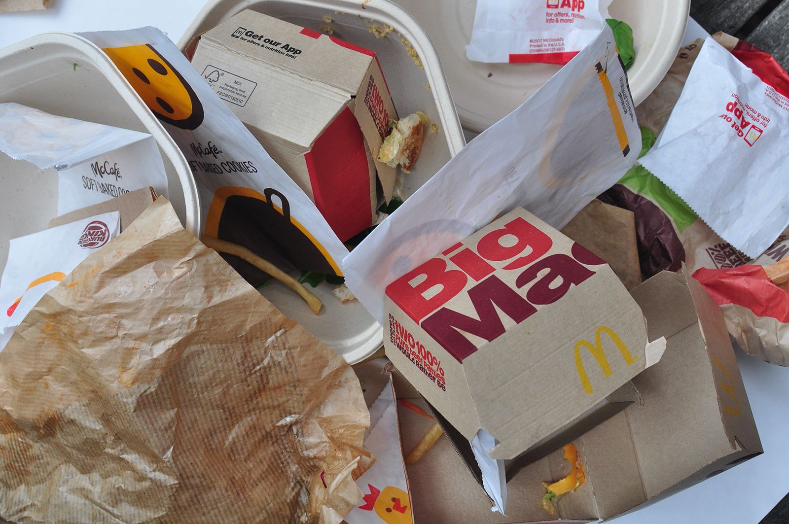 Toxic chemicals may be in fast food wrappers and take-out containers,  report says