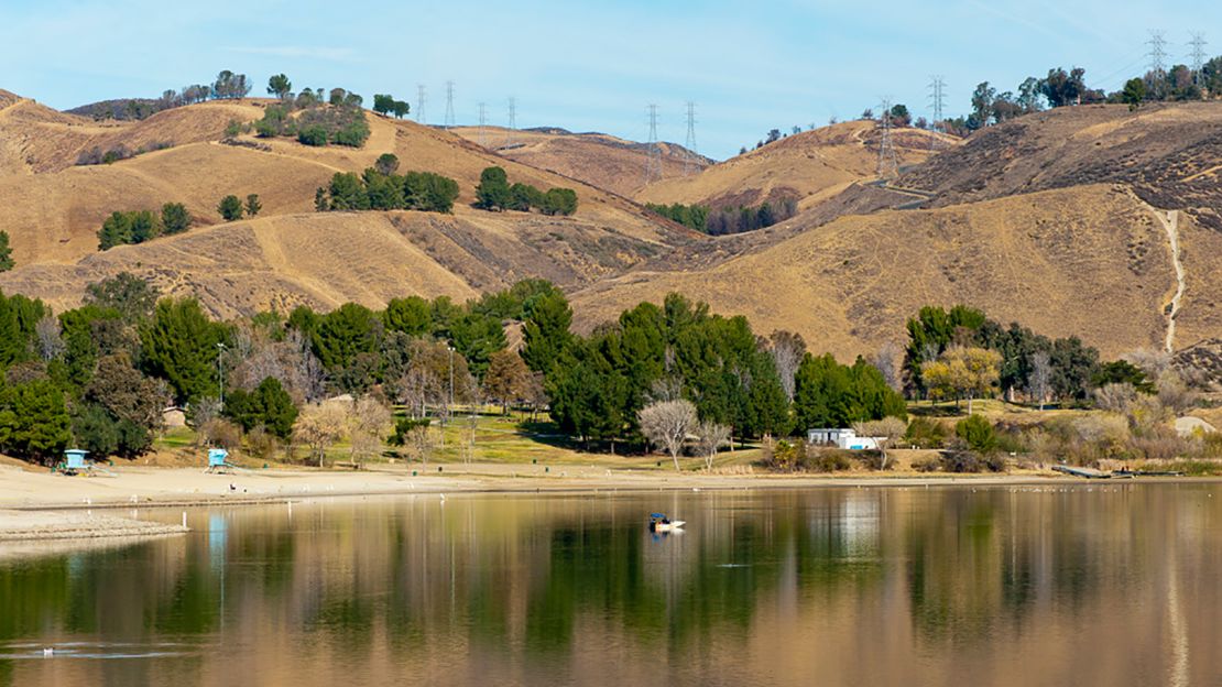 Castaic Lake is located in the Sierra Pelona Mountains. 