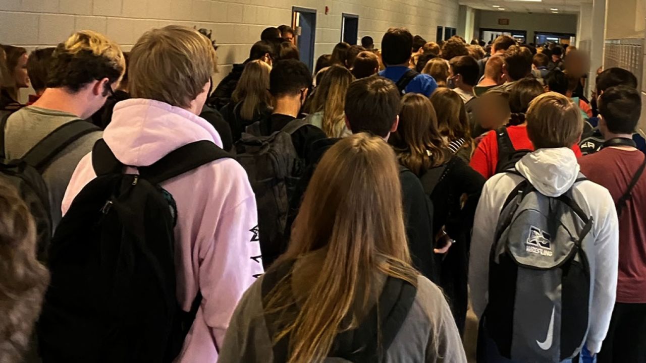 This is the photo that Hannah took in North Paulding High School in Dallas, Georgia.