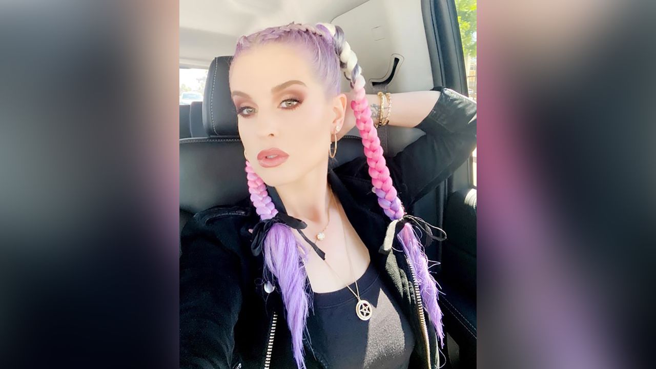 Is that really her? Reality star Kelly Osbourne has undergone a transformation.