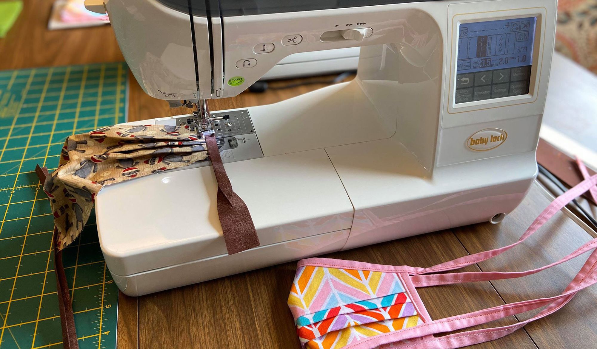 Dressmaking for beginners – all about sewing machines