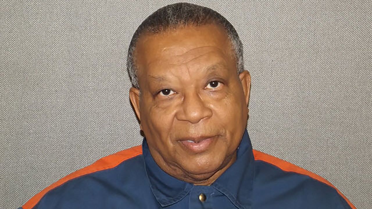 A photo of Michael Thompson from the Michigan Department of Corrections.