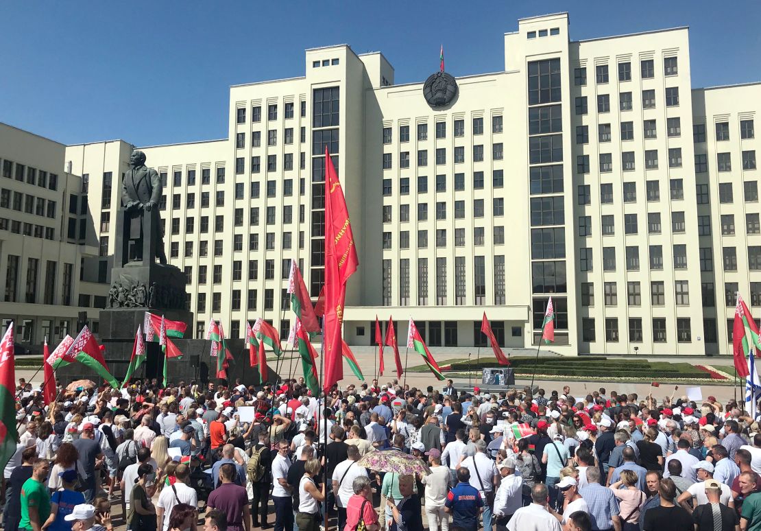Pro-government supporters gather in Minsk on August 16, 2020 ahead of the arrival of President Alexander Lukashenko at a rally. 